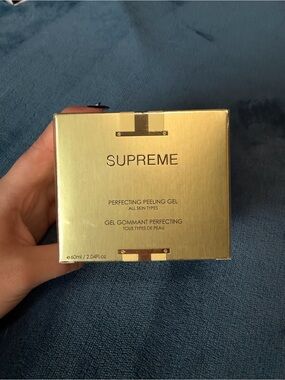NEW Premier Supreme Perfecting Peeling Gel